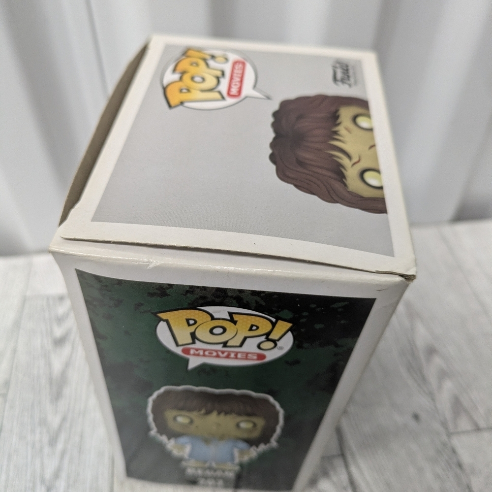 The Exorcist  203 Pop! Movies Vinyl Figure - Picture 4 of 5